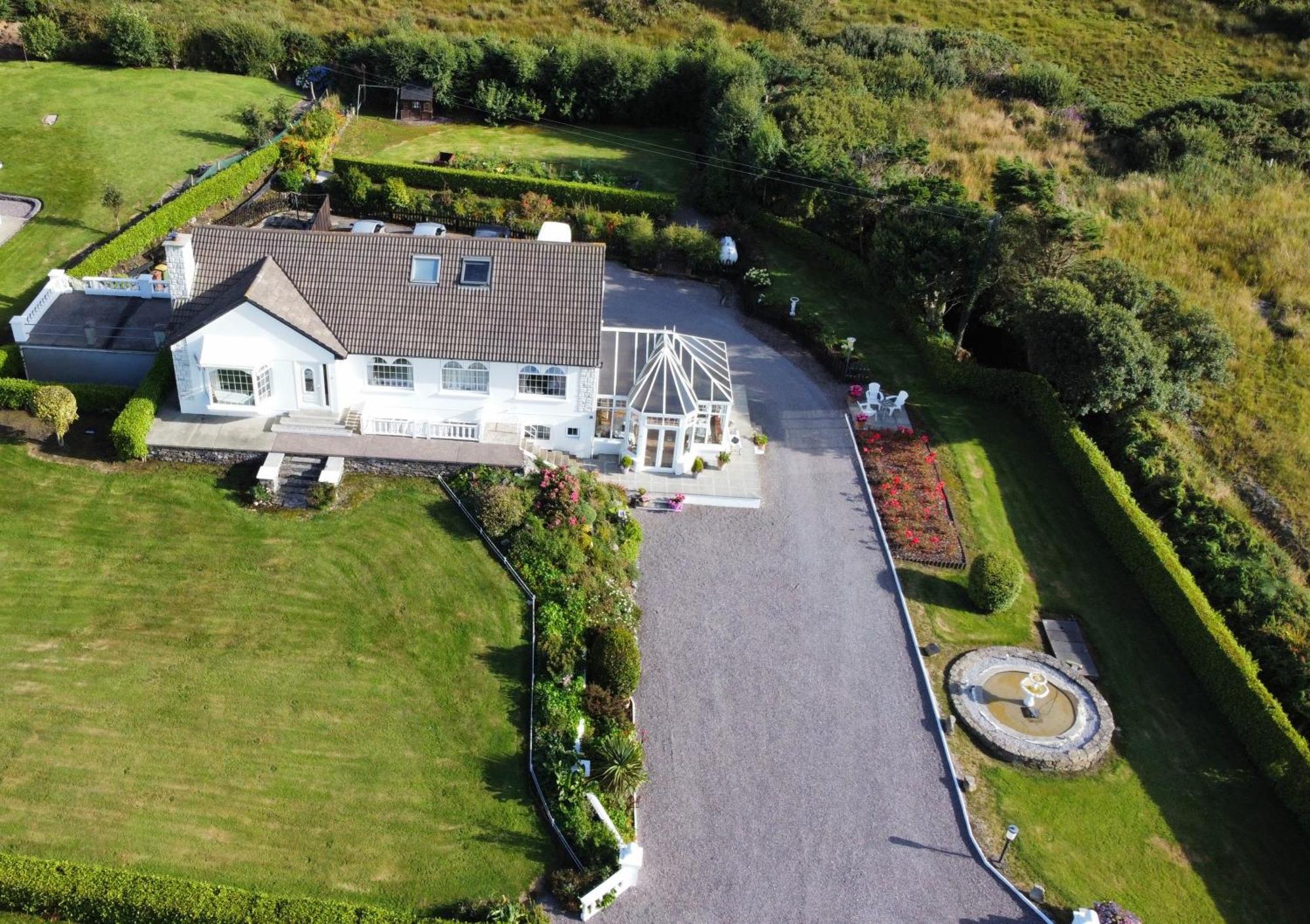Sea Breeze Bed And Breakfast Cahersiveen Esterno foto