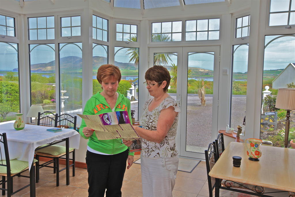 Sea Breeze Bed And Breakfast Cahersiveen Esterno foto